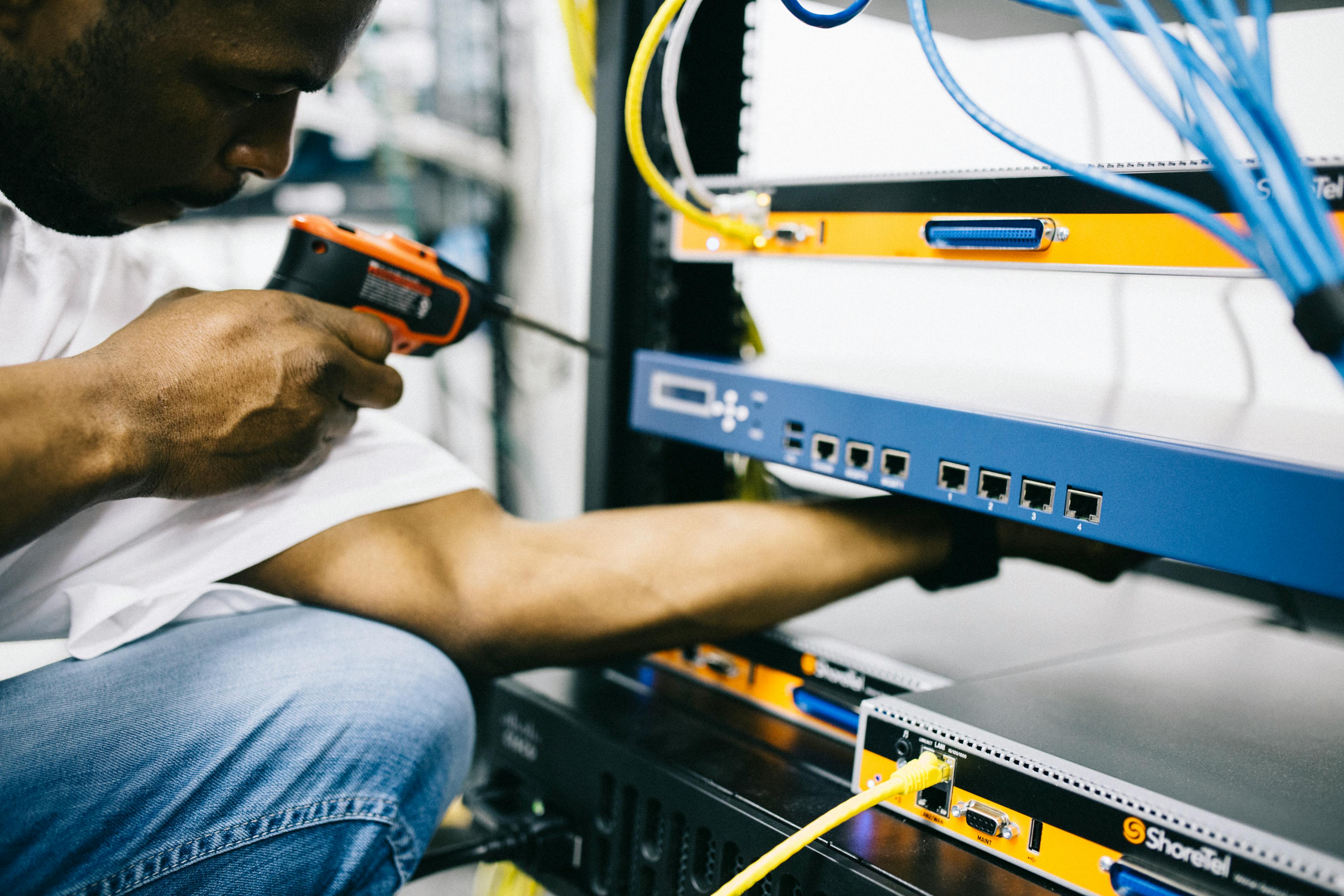 Field Engineer Image